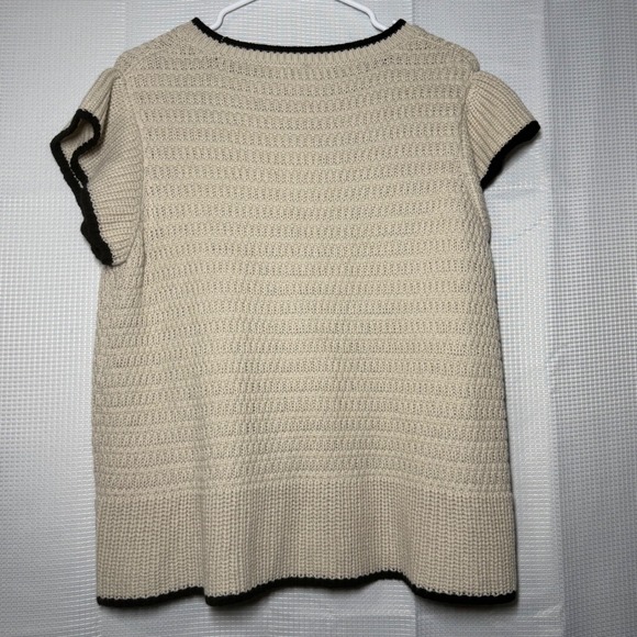 Time and Tru Flutter Sleeve Sweater Set 2PK L Navy Beige Contrast Trim - Picture 5 of 11